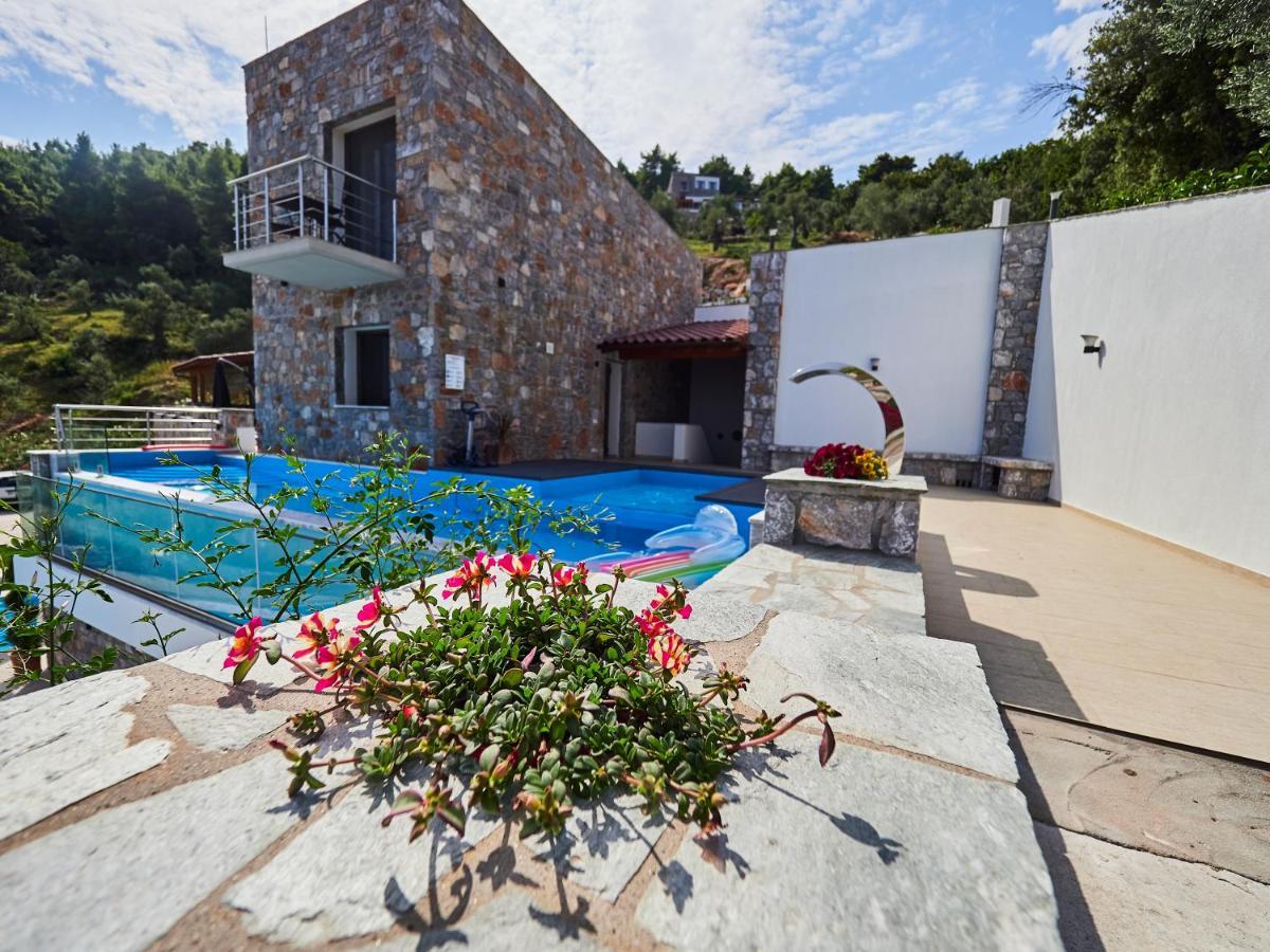Sky Sea Resort & Villas Megali Ammos  Esterno foto