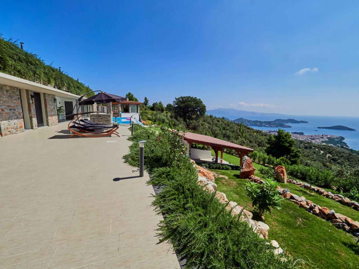 Sky Sea Resort & Villas Megali Ammos  Esterno foto