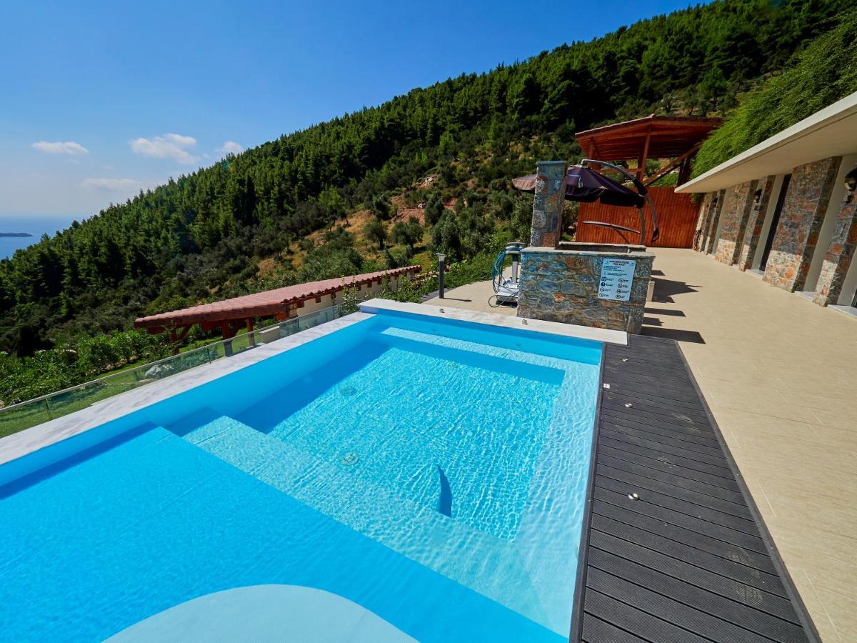 Sky Sea Resort & Villas Megali Ammos  Esterno foto