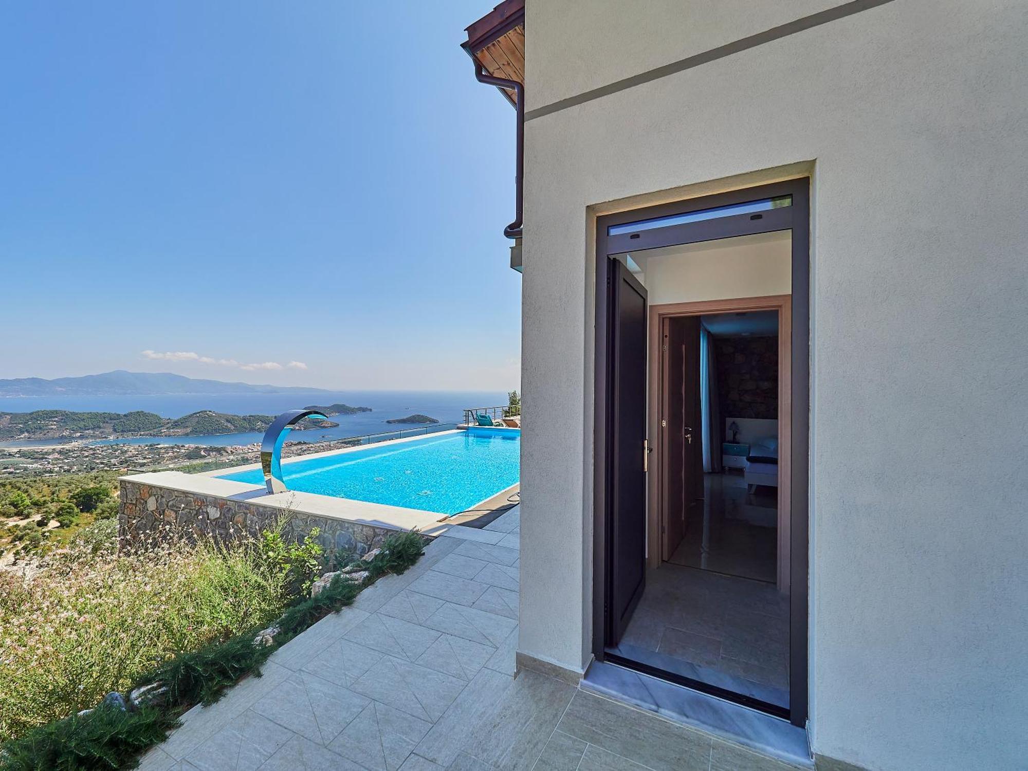 Sky Sea Resort & Villas Megali Ammos  Esterno foto